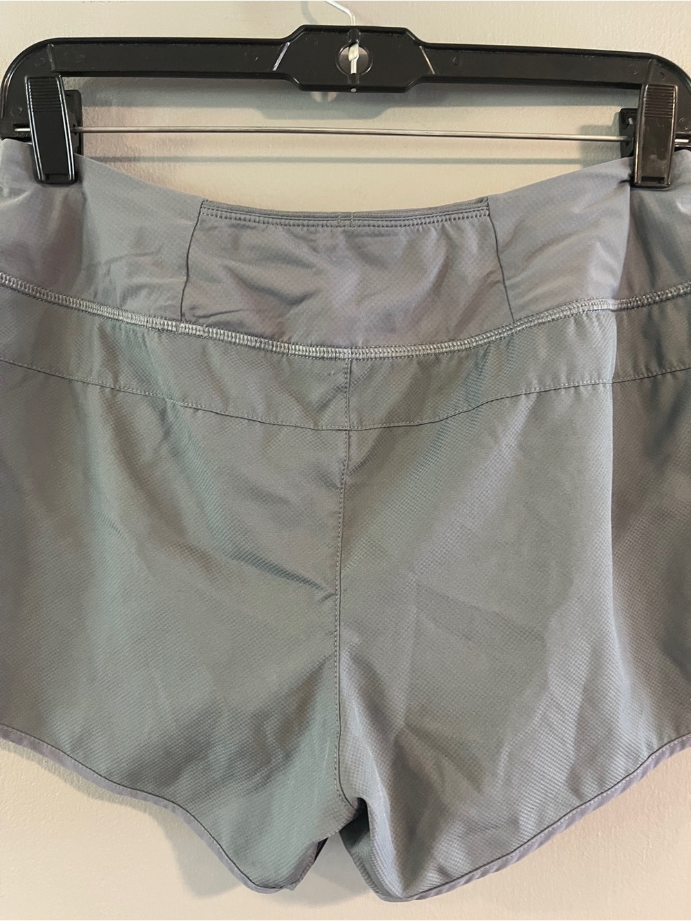 Patagonia Women's Strider Shorts 3.5" Plume Grey Size M - Picture 9 of 13